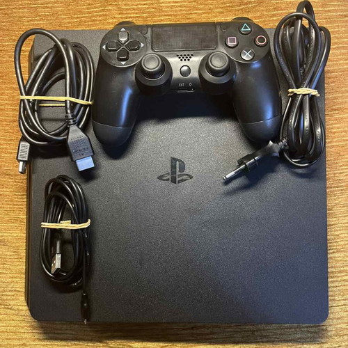 Sony PlayStation 4 Slim 1TB like new with SSD and DualShock 4