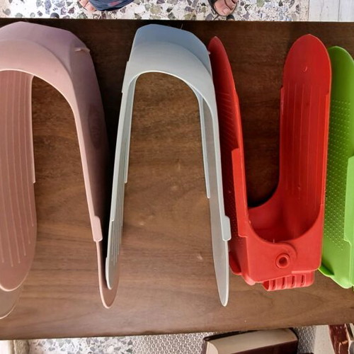 Single shoe racks like new, pack of 5