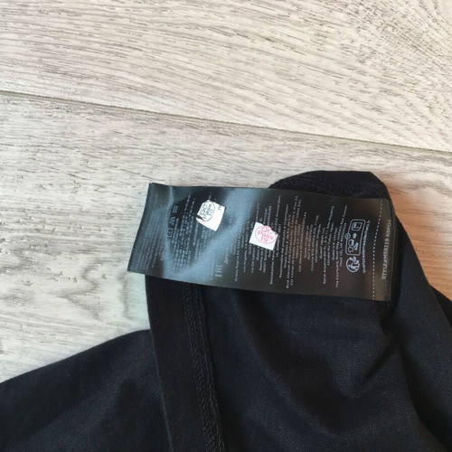 Guess Jeans Heron Regular Fit T-shirt size S like new, black