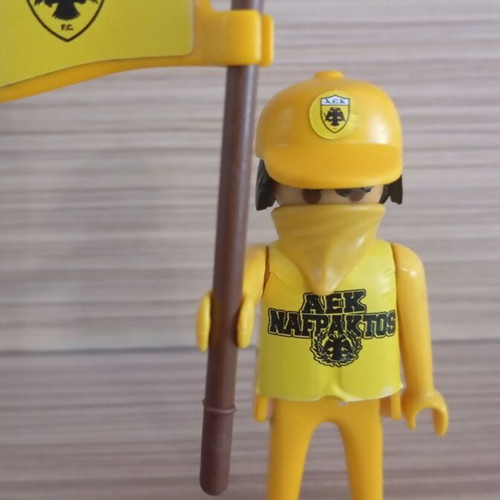 Playmobil AEK Fan Figure like new with team flag
