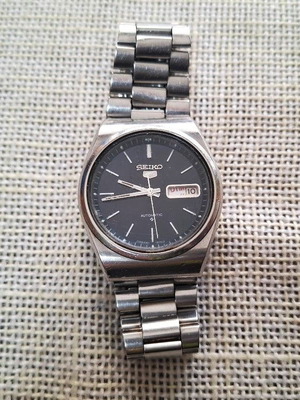 Seiko 5 μεταχειρισμένο ανδρικό ρολόι ατσάλινο με μαύρο καντράν