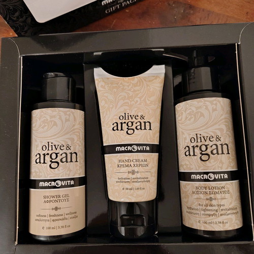 MACROVITA Olive & Argan Gift Pack new