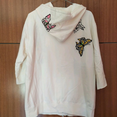 Unconditional sweatshirt jacket with embroidered butterflies like new, white, size M