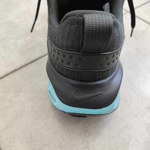 Nike Infinity Run X Flyknit shoes like new, black and blue, size 44.5