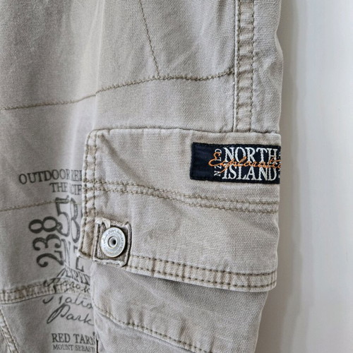 C&A Canda bermuda shorts like new, size 34, beige