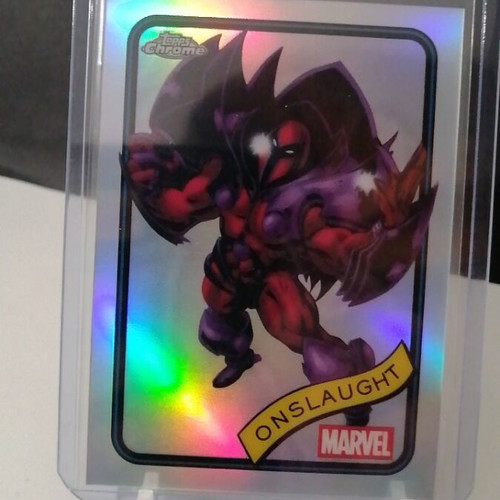 Onslaught 2025 Topps Chrome Marvel Refractor like new