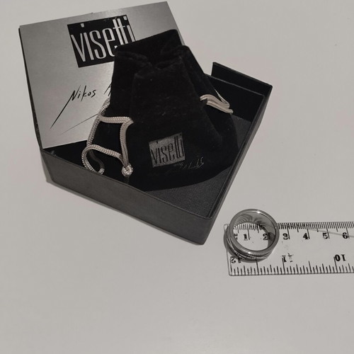 Men's ring like new, black and gray