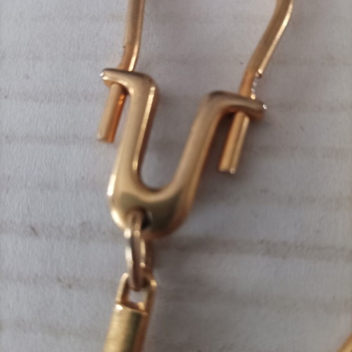 Keychain set 2 pieces with letter H like new