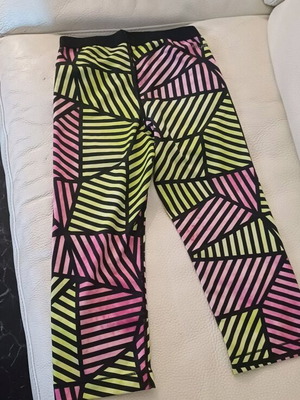 Nike cycling leggings like new, colorful, below the knee