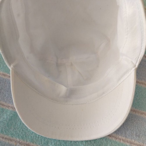 White women's hat with rhinestones like new