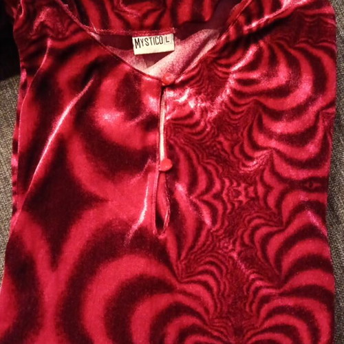 Mystico velvet pajama large used in good condition