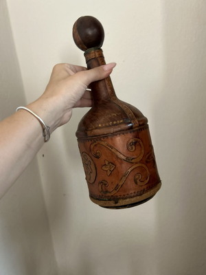 Leather bottle vintage, used