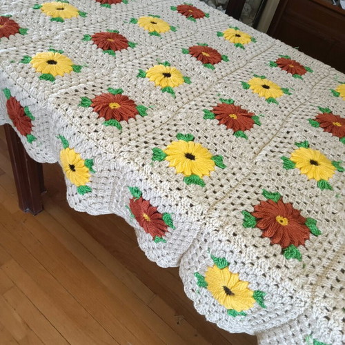 Handmade wool blankets like new, set of 3 with dimensions