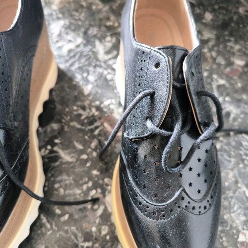 Oxford shoes No 37 like new, DAME ROSE