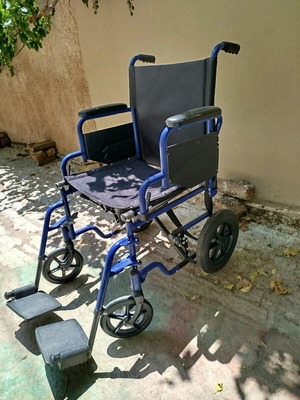 Αναπηρικό αμαξίδιο τροχήλατο ΑΜΕΑ