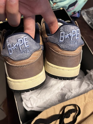 Bape sneakers size US 8 EU 41, unisex