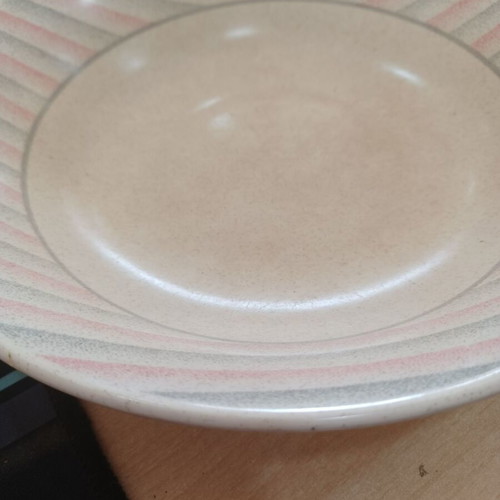 Churchill England deep plate used, diameter 22.5 cm