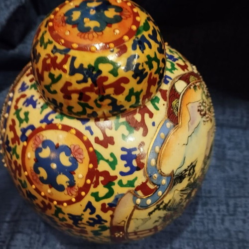 Decorative vase used