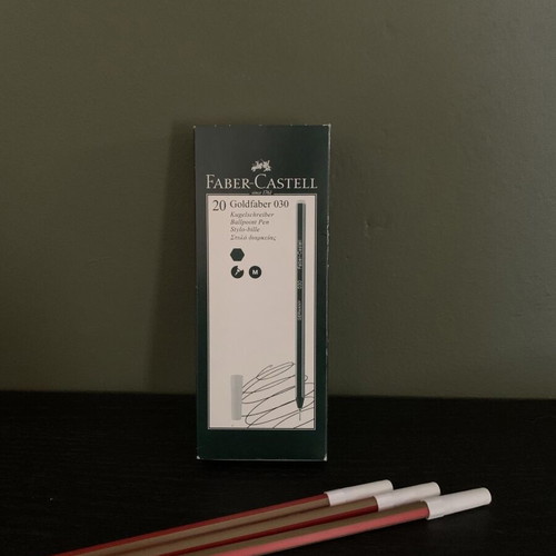 Faber-Castell Goldfaber red color, pack of 16, new