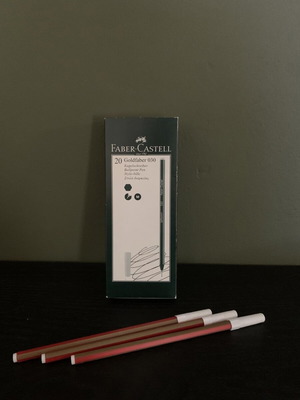 Faber-Castell Goldfaber red color, pack of 16, new