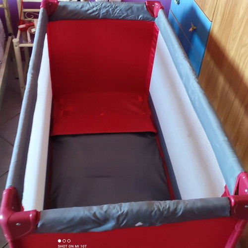 Just Baby playpen like new