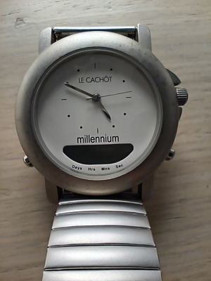 Ρολόι Le Cachot Millennium μεταχειρισμένο, επετειακό με ιαπωνικό μηχανισμό