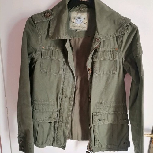 Women's jacket used olive color size M