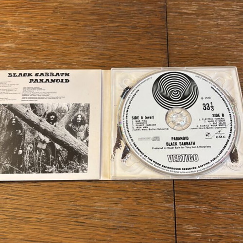 Black Sabbath Paranoid CD like new, metal