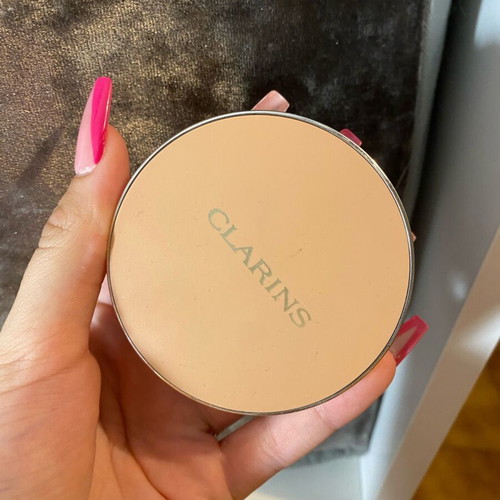 Clarins 04 powder