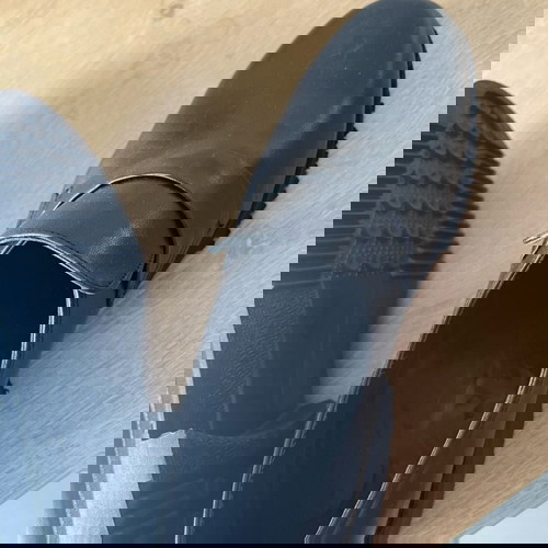 Μαύρα δερμάτινα γυναικεία παπούτσια αφόρετα, νούμερο 39