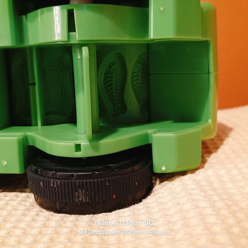 Hasbro 2013 Recycle Truck like new