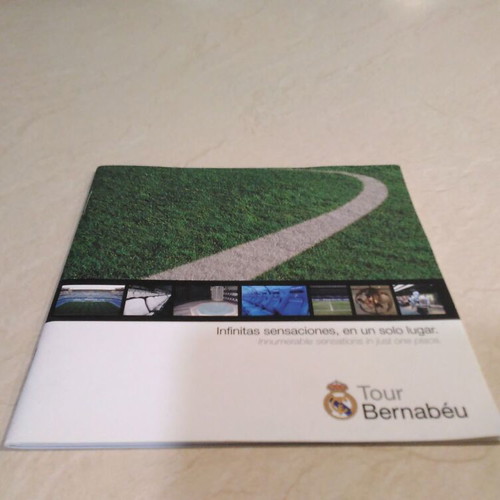 Real Madrid Stadium Tour Booklet 2006-07, like new, authentic collectible