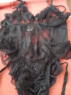 Lace bodysuit new with garters black