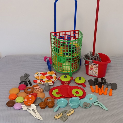 Market cart, mop and cooking utensils used