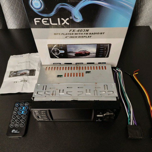 Felix car stereo used with Bluetooth and display