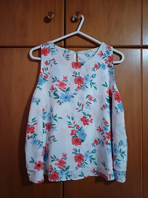 Terranova Floral Sleeveless Women's Blouse Size Large Like New