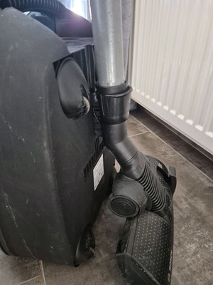 Ηλεκτρική σκούπα Bosch Pro Family Allergy Plus σαν καινούργιο