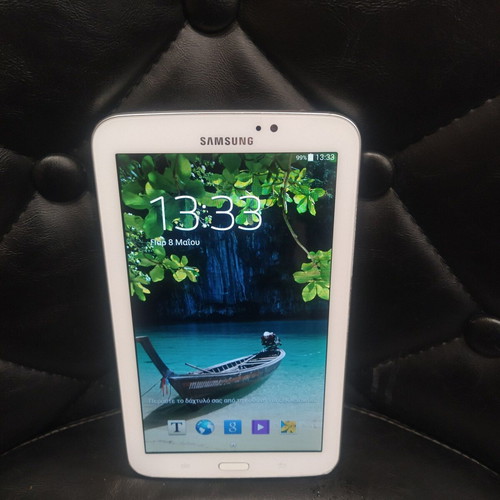 Samsung Galaxy Tab 3 7.0 SM-T210 tablet like new