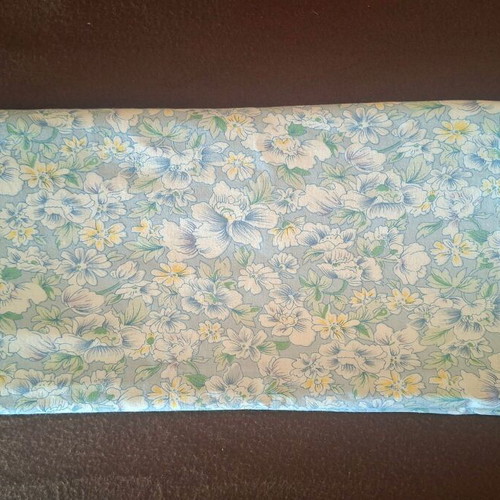 Floral cover for children's quilt, pack of 2