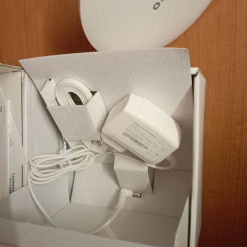 Cosmote Home Speed WiFi Router like new, open box condition