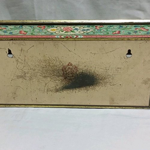 Vintage metal tissue box holder used