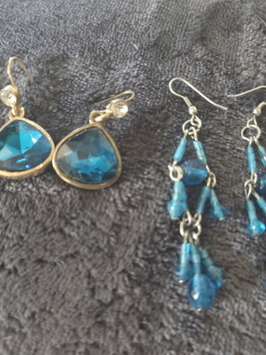 Earring set like new