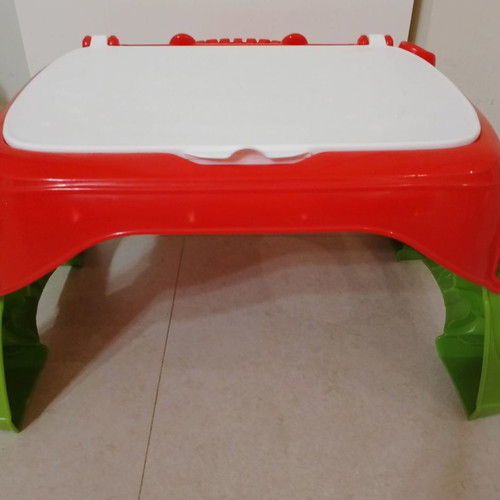 Clementoni activity table used, foldable