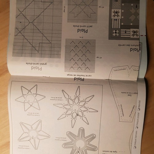 Idees Maison magazine like new, knitting and Christmas crafts in French
