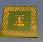 Intel Celeron 800 MHz processor used (SL55R)