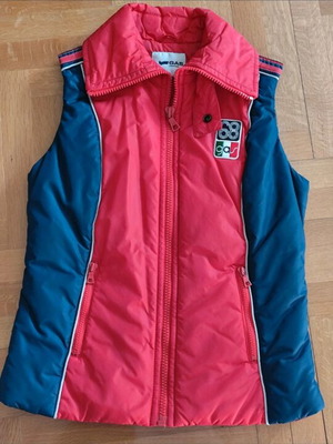 Gas sleeveless vest like new, blue and red, size S