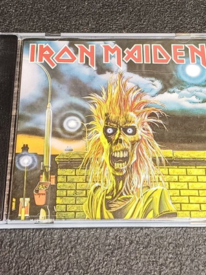 Iron Maiden CD album used, heavy metal