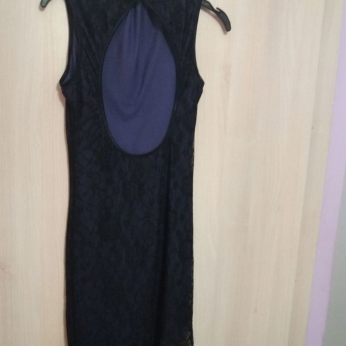 Dress with open back XS in excellent condition, purple details