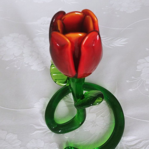 Tulip-shaped candlestick like new, handmade Art Glass 60s-70s