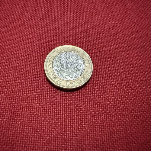 One Pound British currency new condition